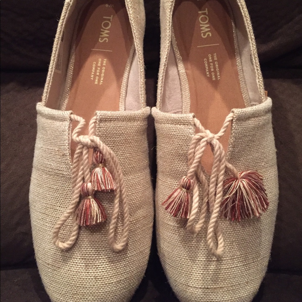 Toms Kelli Slip-On-Women’s